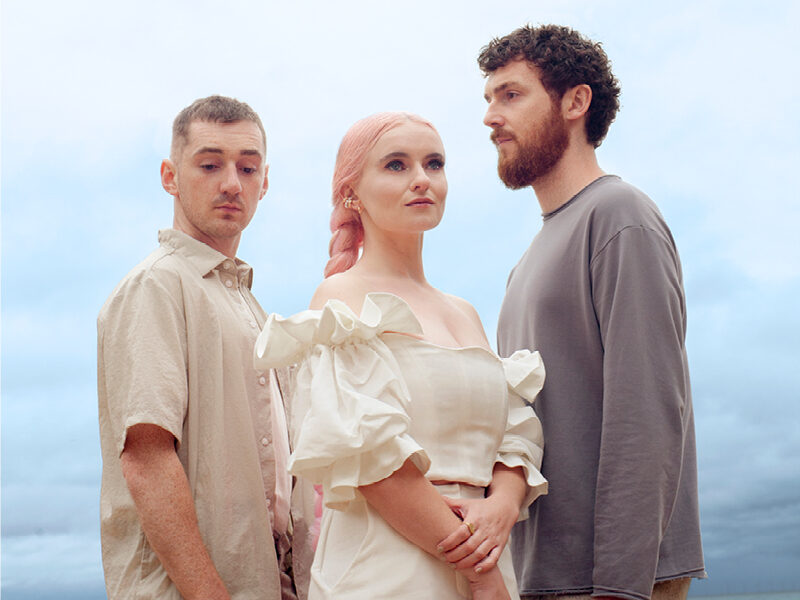 Clean Bandit to perform at Doncaster Racecourse